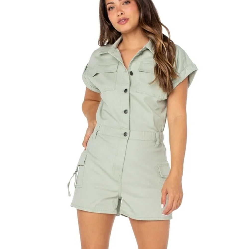 Celebrity Pink Jr. Cargo Utility Romper Jumpsuit Sage Green Small Casual Minimal